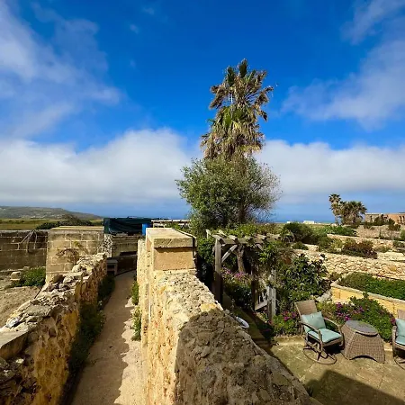 Tranquil Garden Hideaway In Gozo 公寓